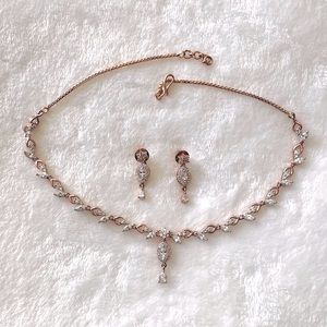 NWOT Rose Gold Jewelry Set